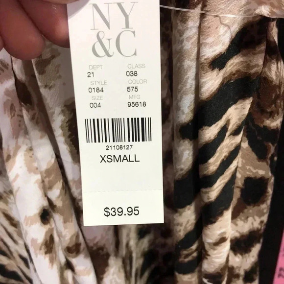 NY&Co. V-neck,spaghetti strap,long flowy, asymmetrical tank top,animal print  XS - Picture 7 of 12